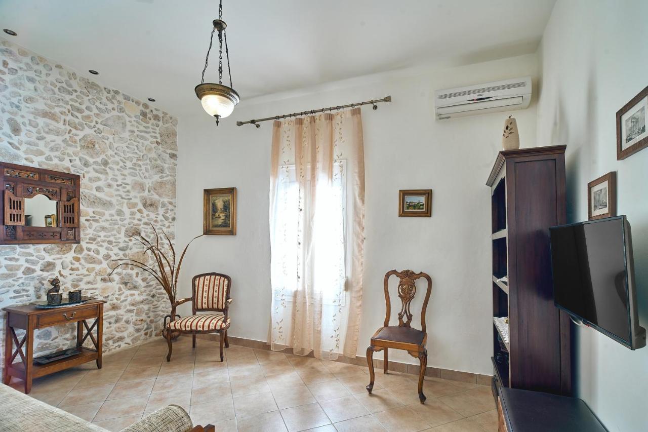 Ekavi Apartment Kíssamos Extérieur photo