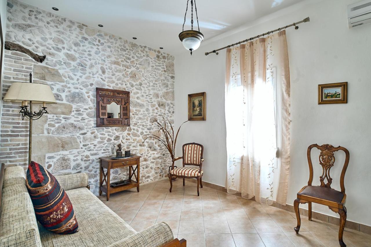 Ekavi Apartment Kíssamos Extérieur photo